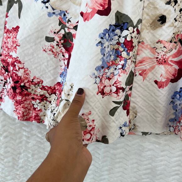 WHBM Floral Pink Cream Feminine Modest A Line Circle Skirt Womens Size 6 - Picture 6 of 14